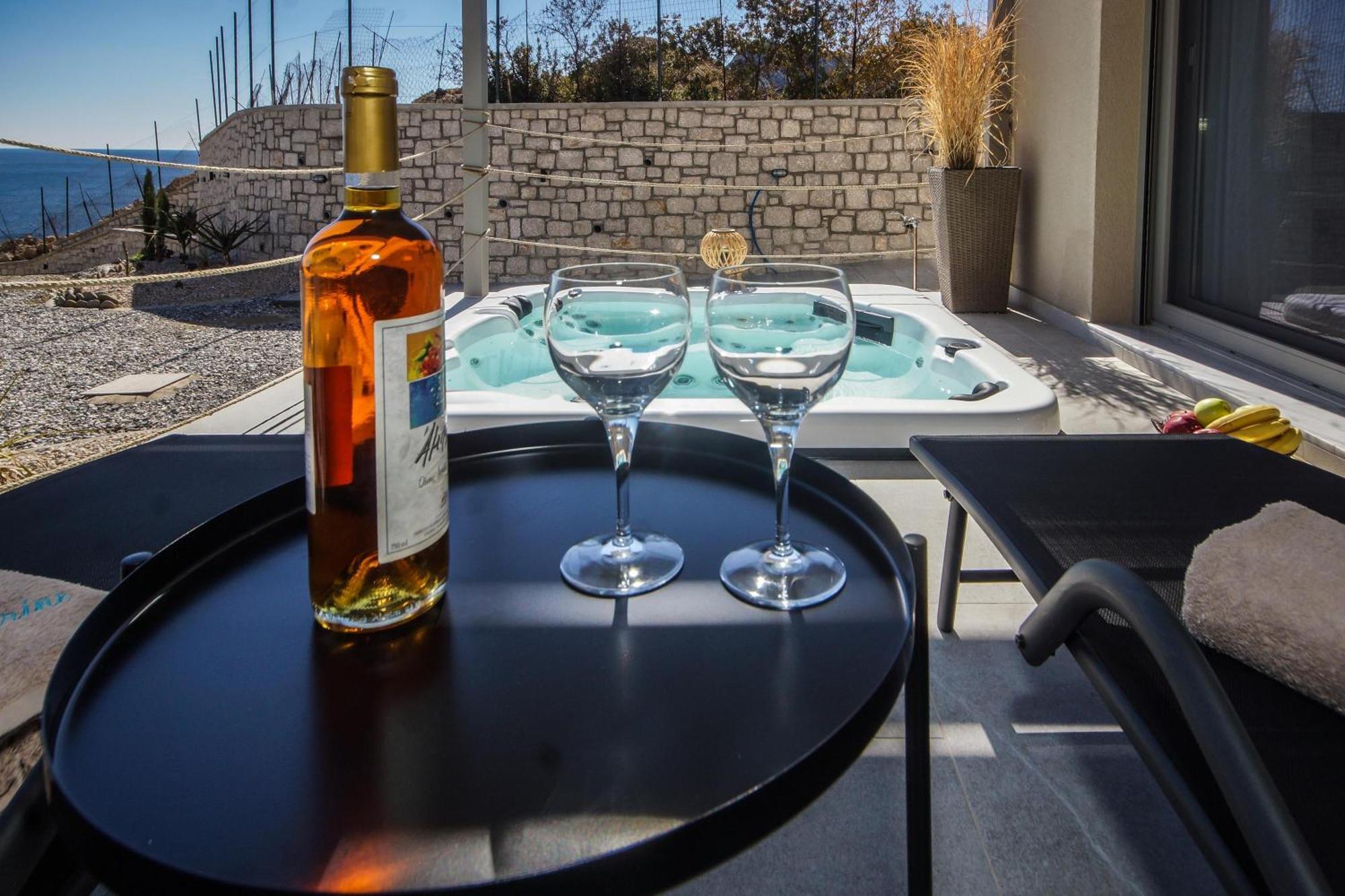Aquamarine Luxury Suites Арханґелос Екстер'єр фото