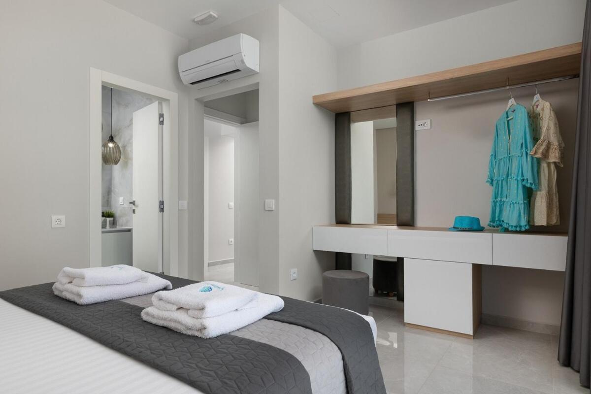 Aquamarine Luxury Suites Арханґелос Екстер'єр фото